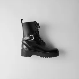 Frankhook Footwear - Black
