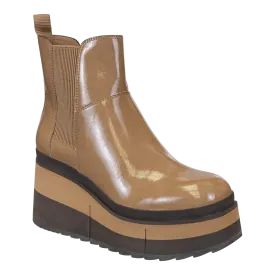 GUILD in BEIGE Platform Chelsea Boots