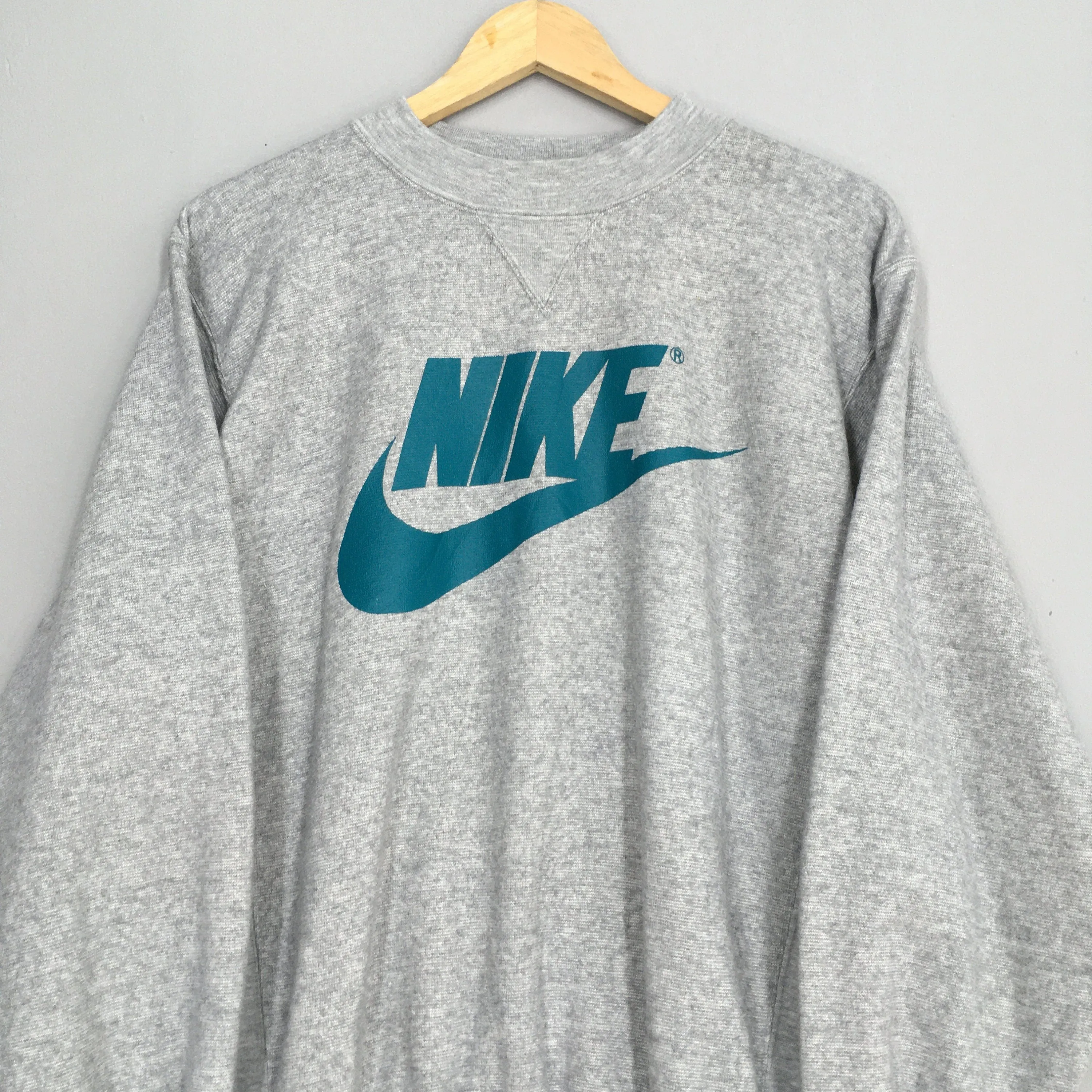 Nike Swoosh Gray Sweatshirt Large
