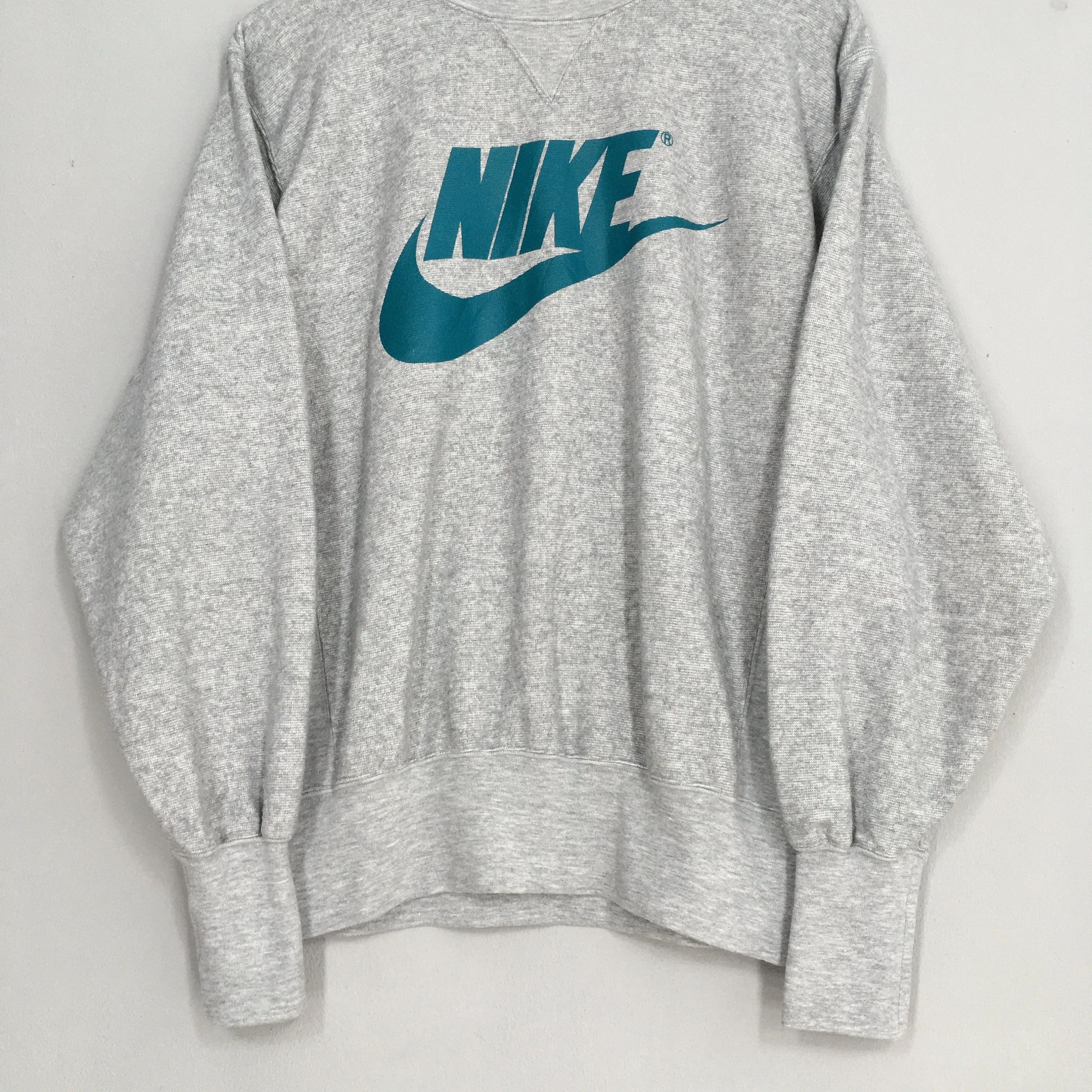 Nike Swoosh Gray Sweatshirt Large