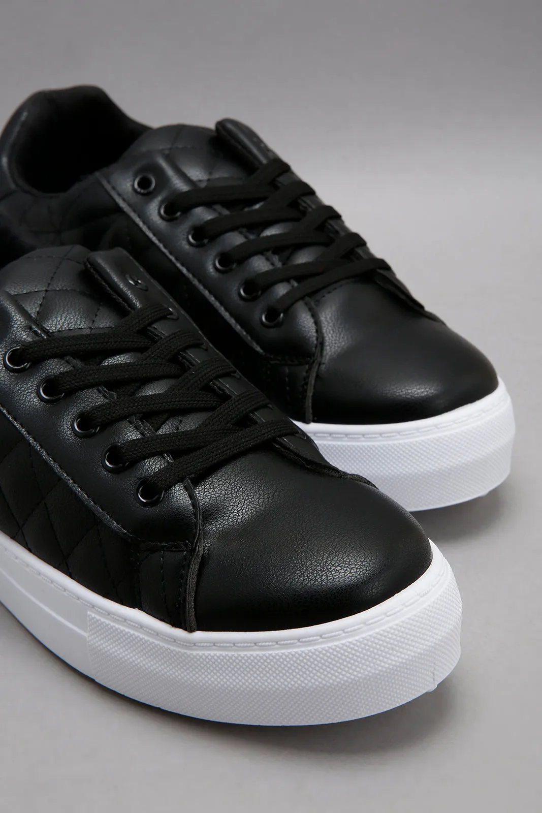 Wider Fit Black Quilt & Textured Lace Up Sneaker
