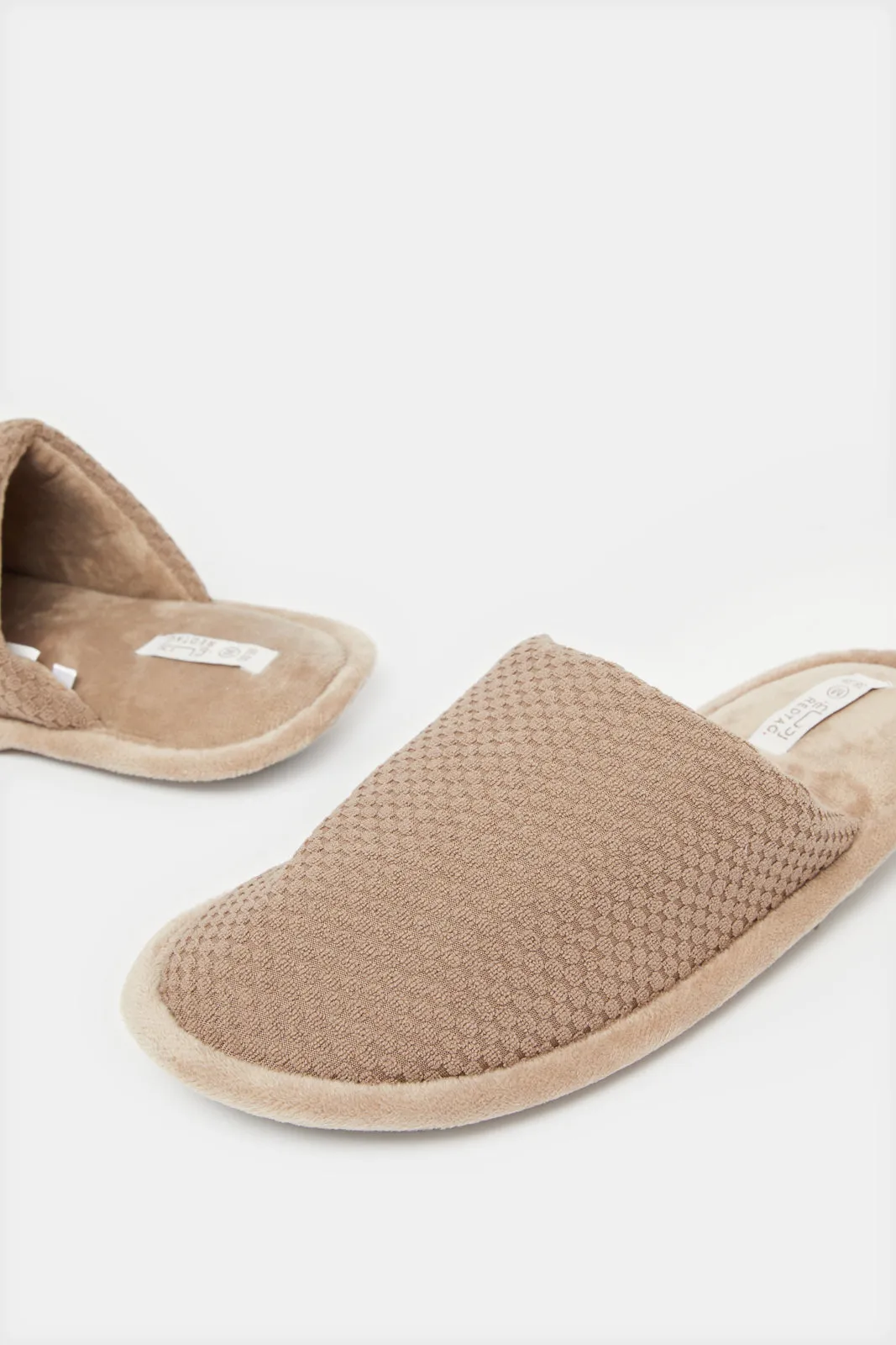 Women Taupe Closed Toe Slipper