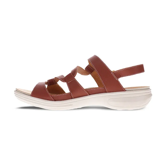 Womens Revere Emerald in Cognac